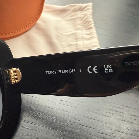 Tory Burch Black Sunglasses - Picture 9 of 10